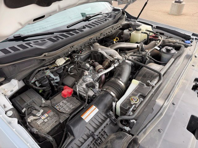 Certified 2025 Ford F350 Platinum w/ FX4 Off-Road Package AWD/4WD image 50