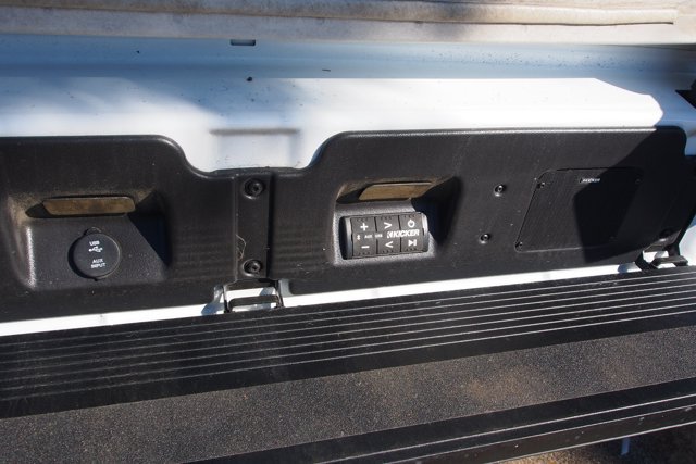 Used 2023 GMC Sierra 1500 AT4X w/ AT4X AEV Edition AWD/4WD image 9