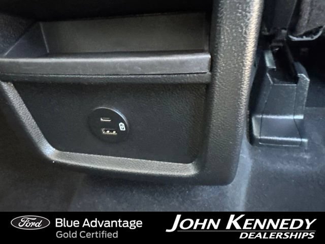 Certified 2022 Ford Edge SE w/ Black Appearance Package AWD/4WD image 24