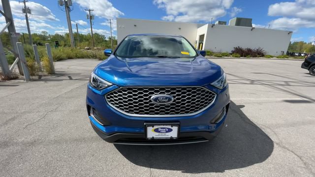 Certified 2023 Ford Edge SEL w/ Convenience Package AWD/4WD image 3