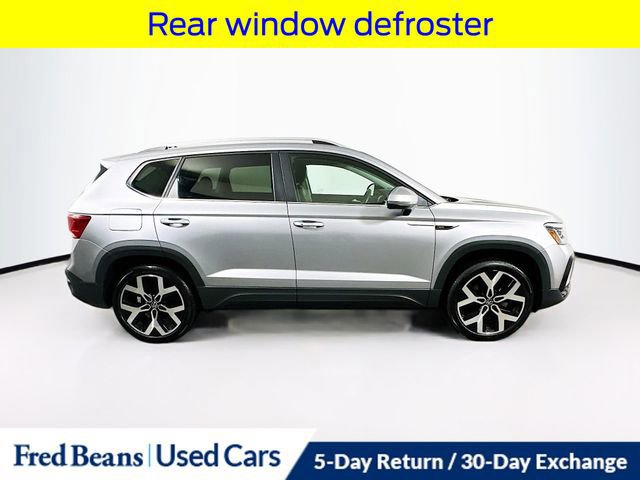 Used 2022 Volkswagen Taos SEL image 6