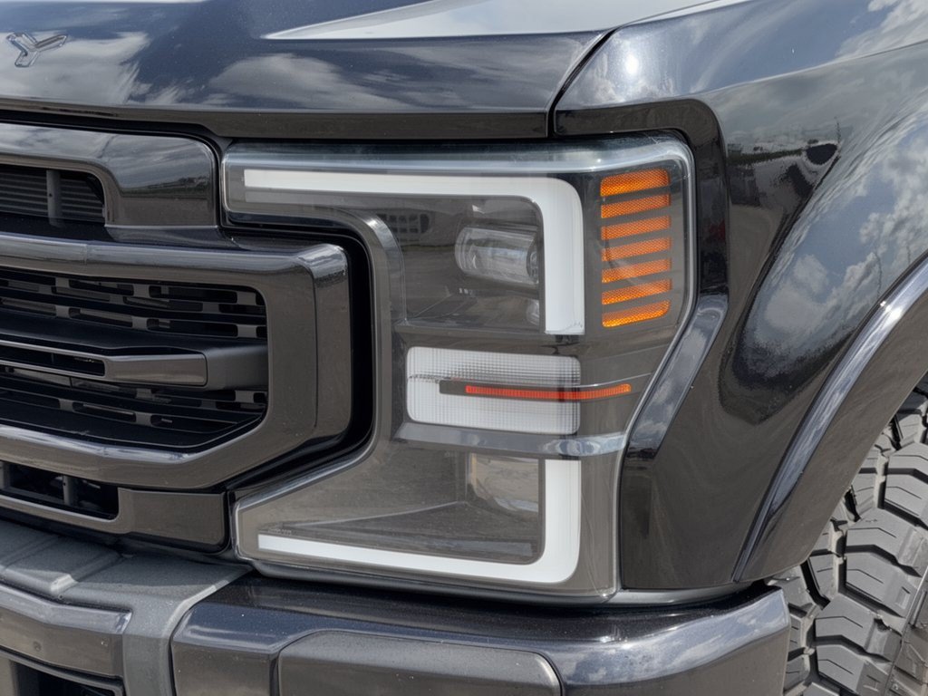 Certified 2022 Ford F250 Lariat w/ Tremor Off-Road Package AWD/4WD image 12