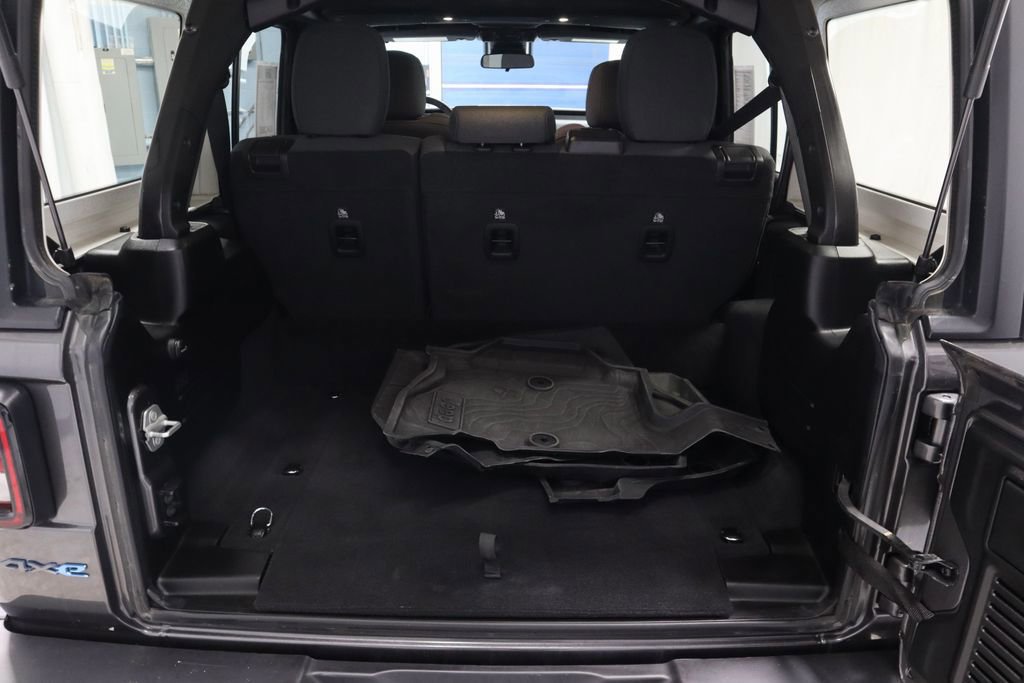 Used 2025 Jeep Wrangler Unlimited Sport S 4xe image 13