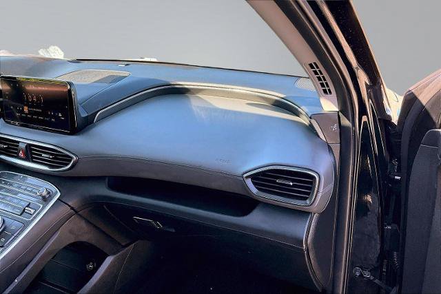 Used 2022 Hyundai Santa Fe SEL w/ Convenience + Premium Package AWD/4WD image 17