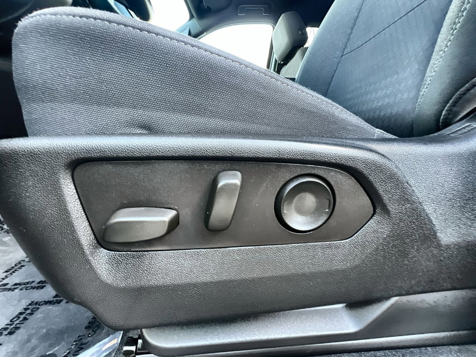 Used 2023 Chevrolet Suburban LS image 14