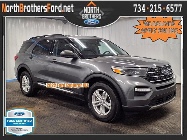 Certified 2022 Ford Explorer XLT w/ Equipment Group 202A image 5