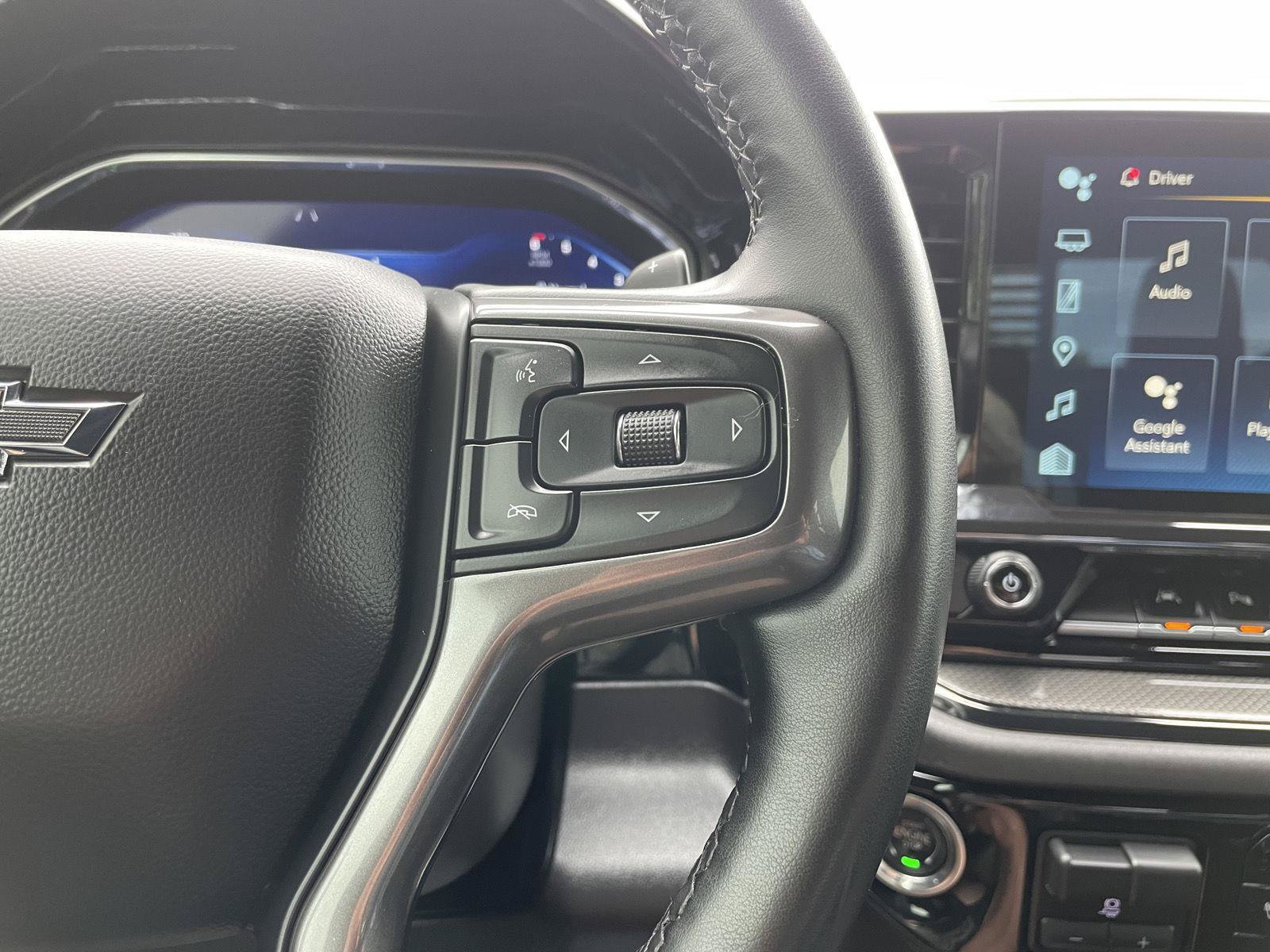 Used 2023 Chevrolet Silverado 1500 ZR2 w/ Technology Package AWD/4WD image 14