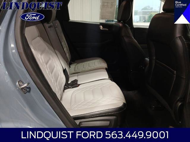 Certified 2023 Ford Escape Platinum w/ Premium Technology Package AWD/4WD image 18