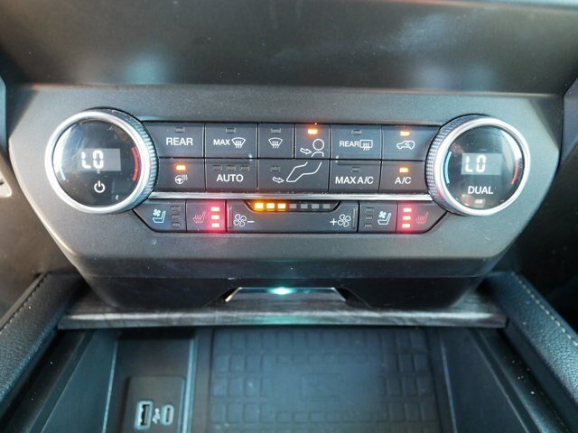 Certified 2020 Ford Expedition Limited w/ Special Edition Package AWD/4WD image 27