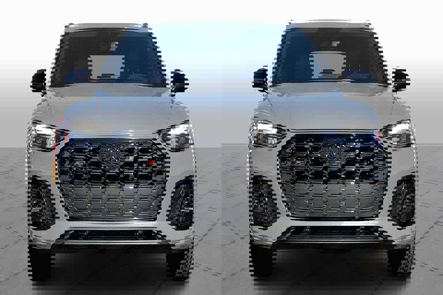 Used 2021 Audi SQ5 Premium Plus w/ Premium Plus Package image 6