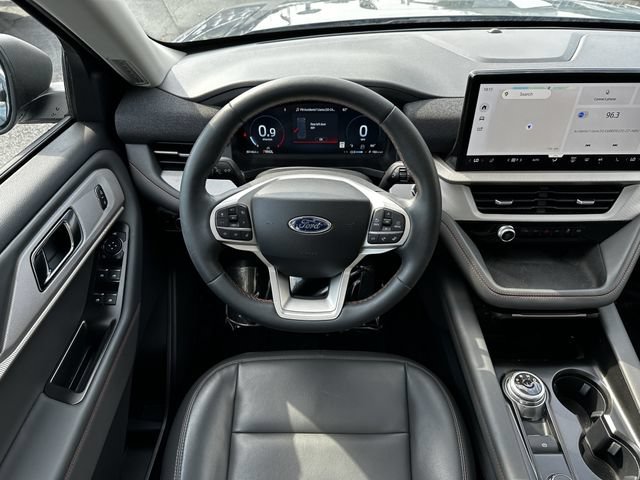 Certified 2025 Ford Explorer Active w/ Active Comfort Package AWD/4WD image 14