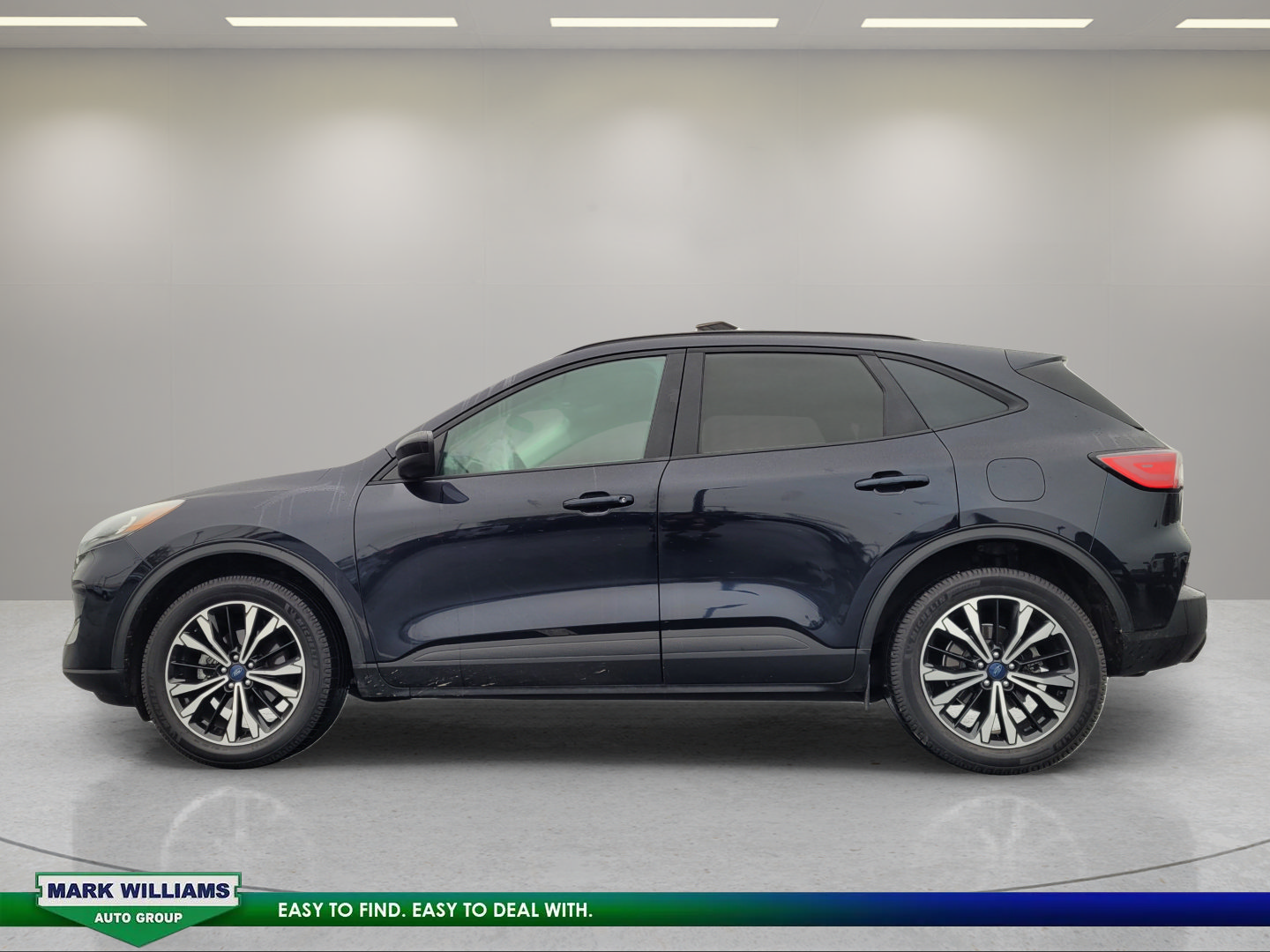 Certified 2021 Ford Escape SEL w/ SEL Stealth AWD Package image 7