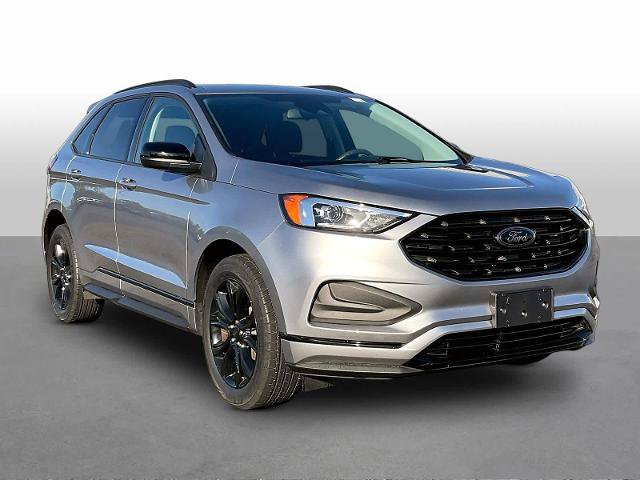 Certified 2022 Ford Edge SE w/ Black Appearance Package