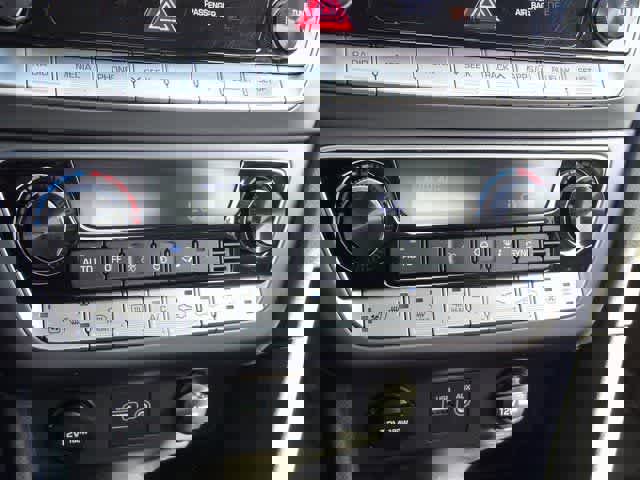 Used 2018 Hyundai Sonata Limited image 27