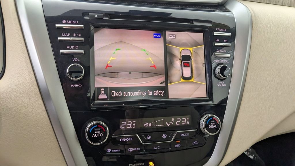 Used 2021 Nissan Murano SL image 25