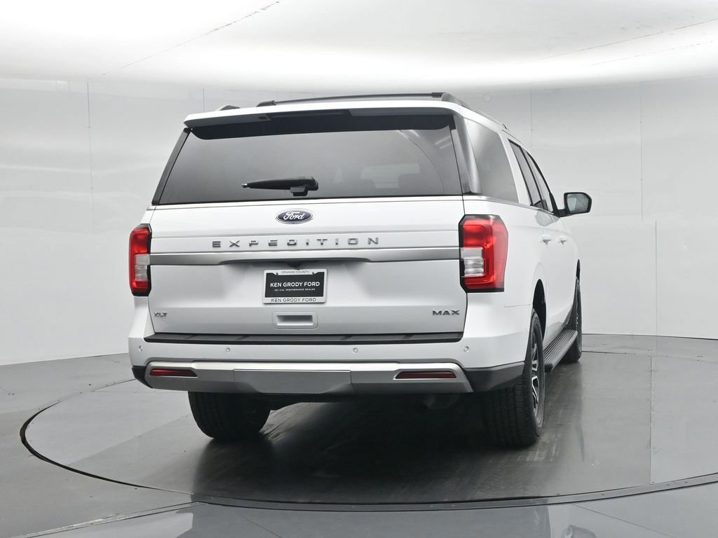 Certified 2024 Ford Expedition Max XLT image 18