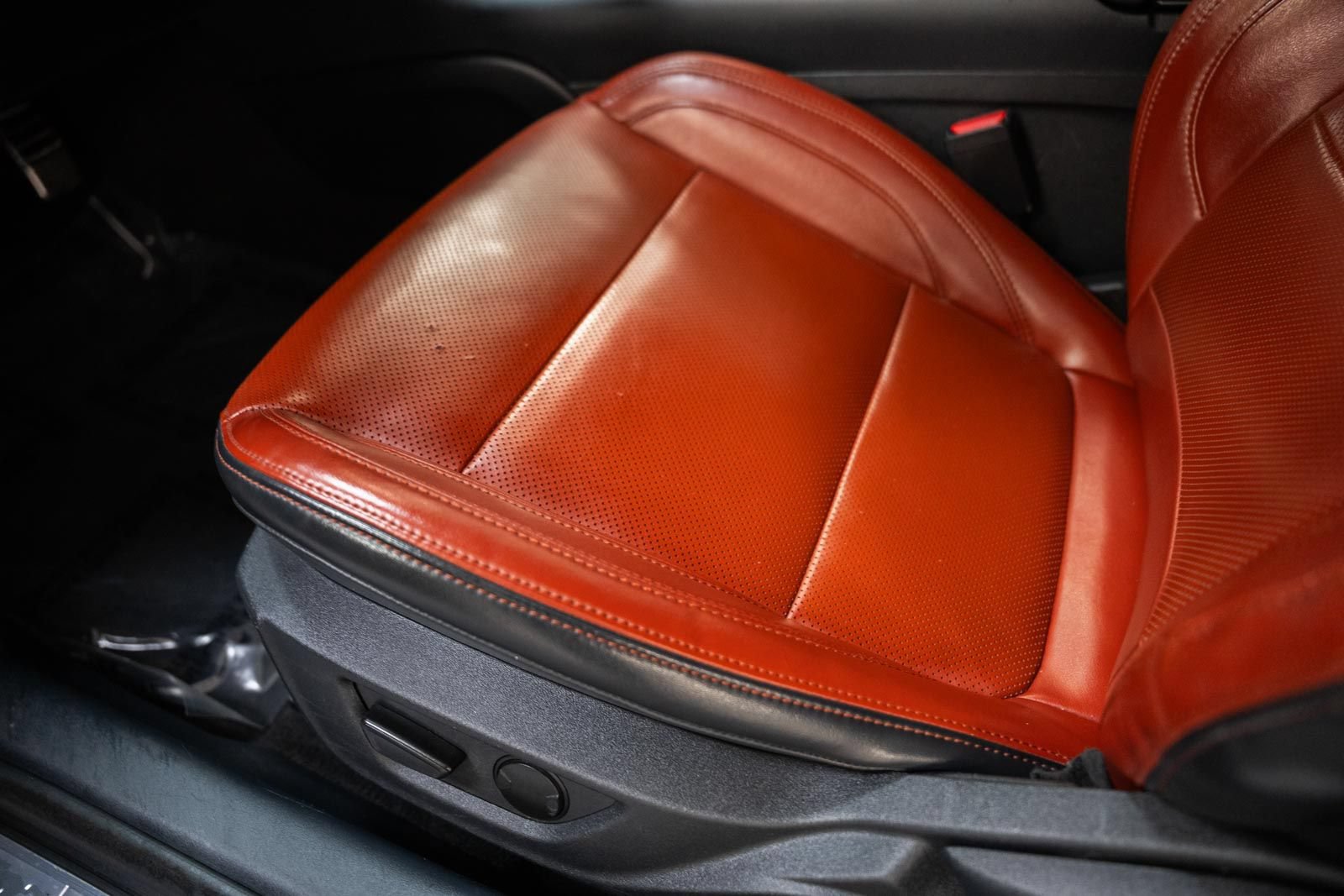 Certified 2024 Ford Mustang Premium RWD image 26