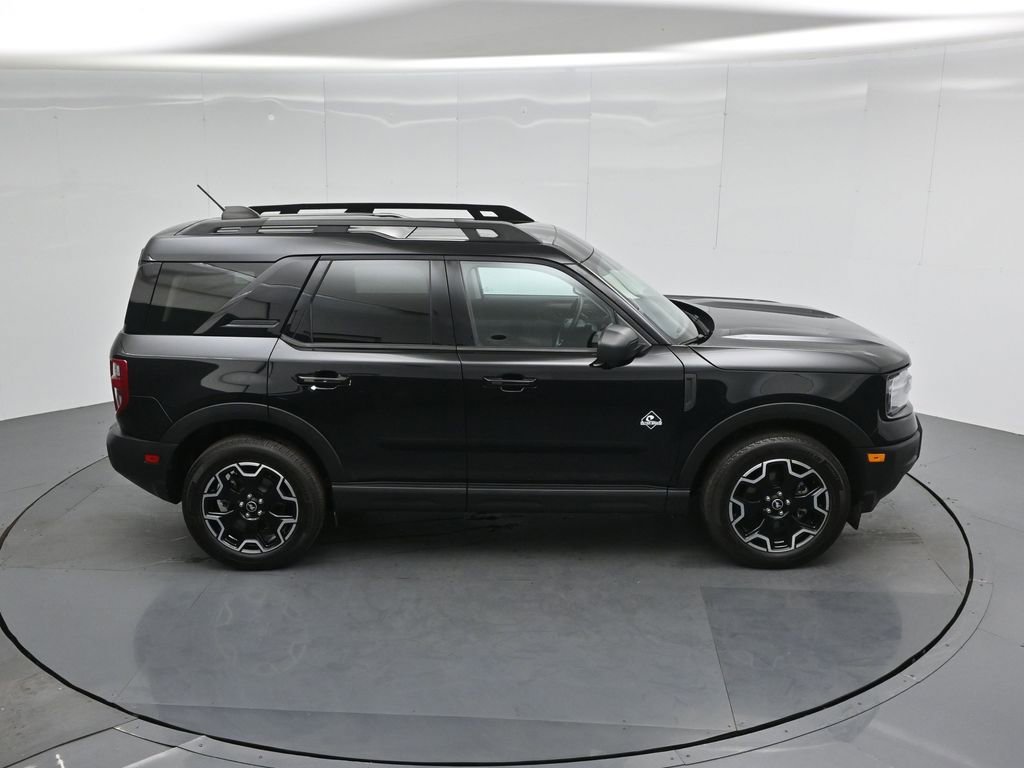 Certified 2025 Ford Bronco Sport Outer Banks w/ Outer Banks Tech Package+ AWD/4WD image 41