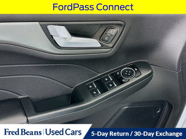Certified 2023 Ford Escape SE FWD image 22