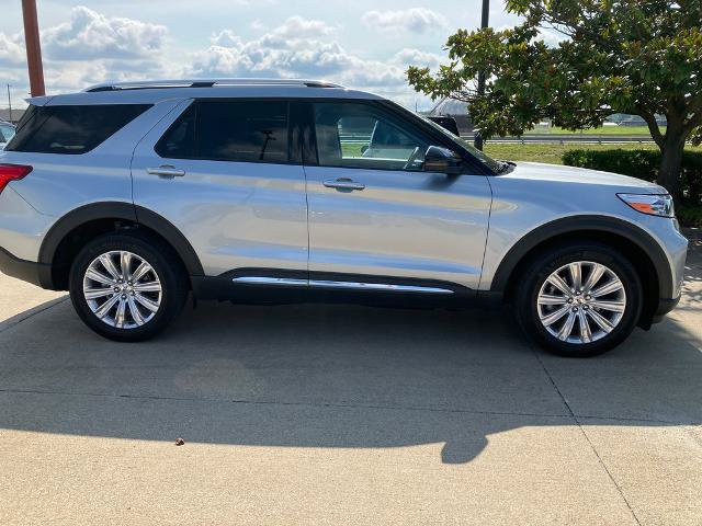 Certified 2024 Ford Explorer Limited w/ Limited Technology Package AWD/4WD image 7