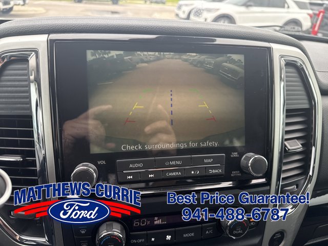 Used 2020 Nissan Titan SV w/ SV Convenience Package RWD image 18