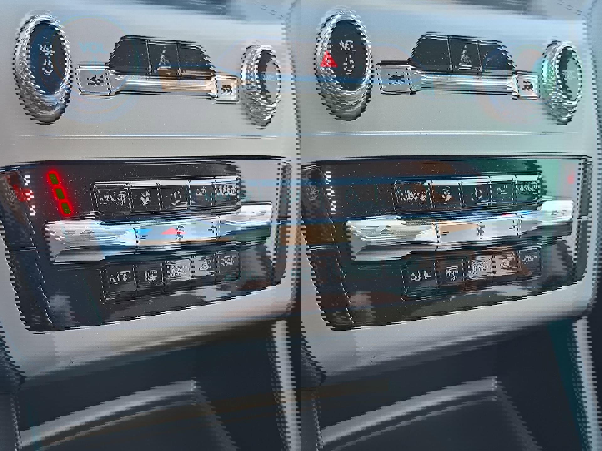 Certified 2023 Ford Explorer XLT image 18