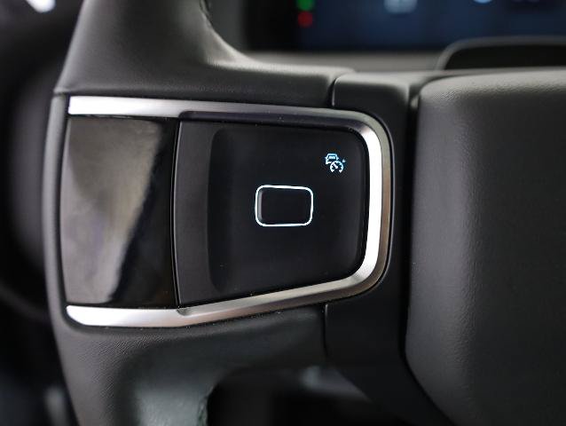 Certified 2025 Ford Expedition Active AWD/4WD image 12