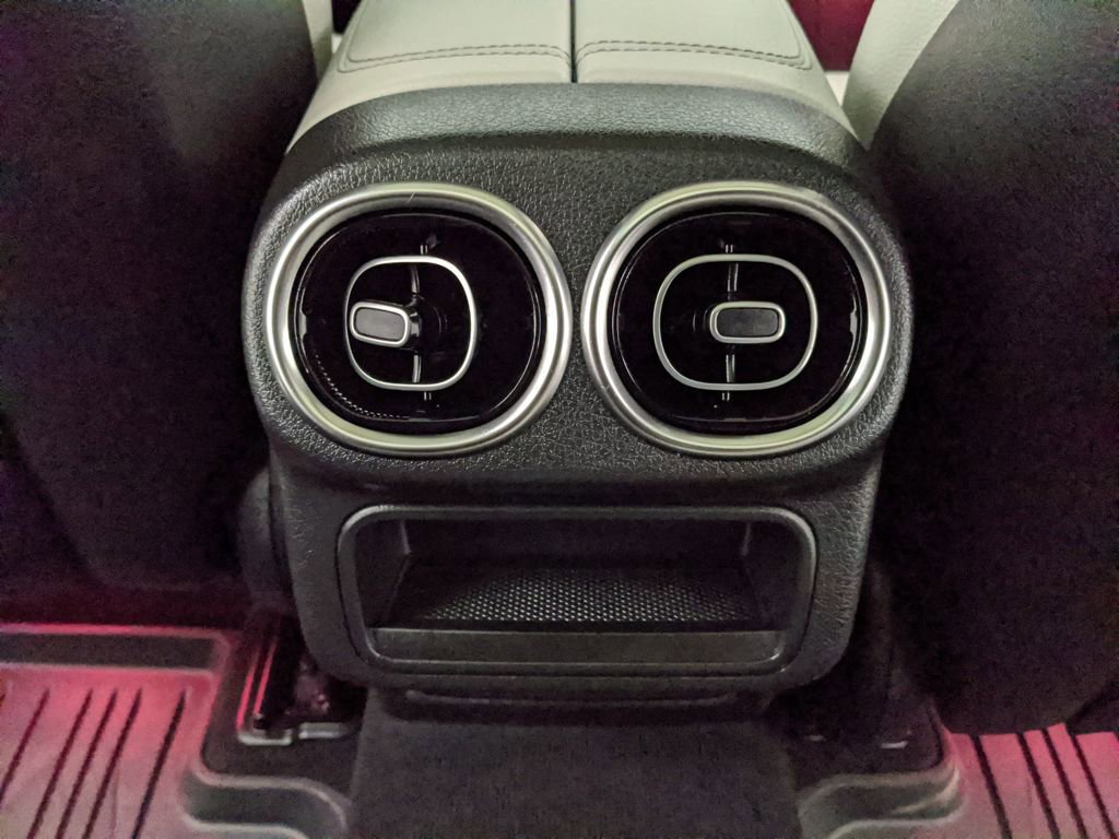 Used 2023 Mercedes-Benz GLC 300 GLC 300 image 12