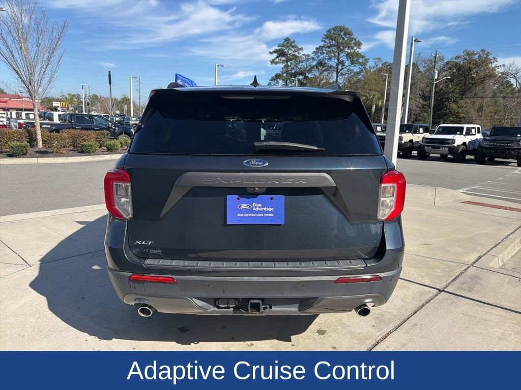 Certified 2022 Ford Explorer XLT w/ Equipment Group 202A image 4