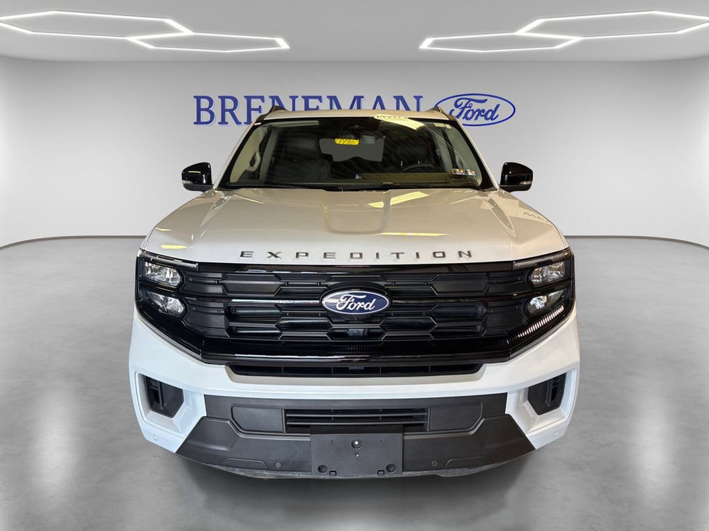 Certified 2025 Ford Expedition Max Active AWD/4WD image 2