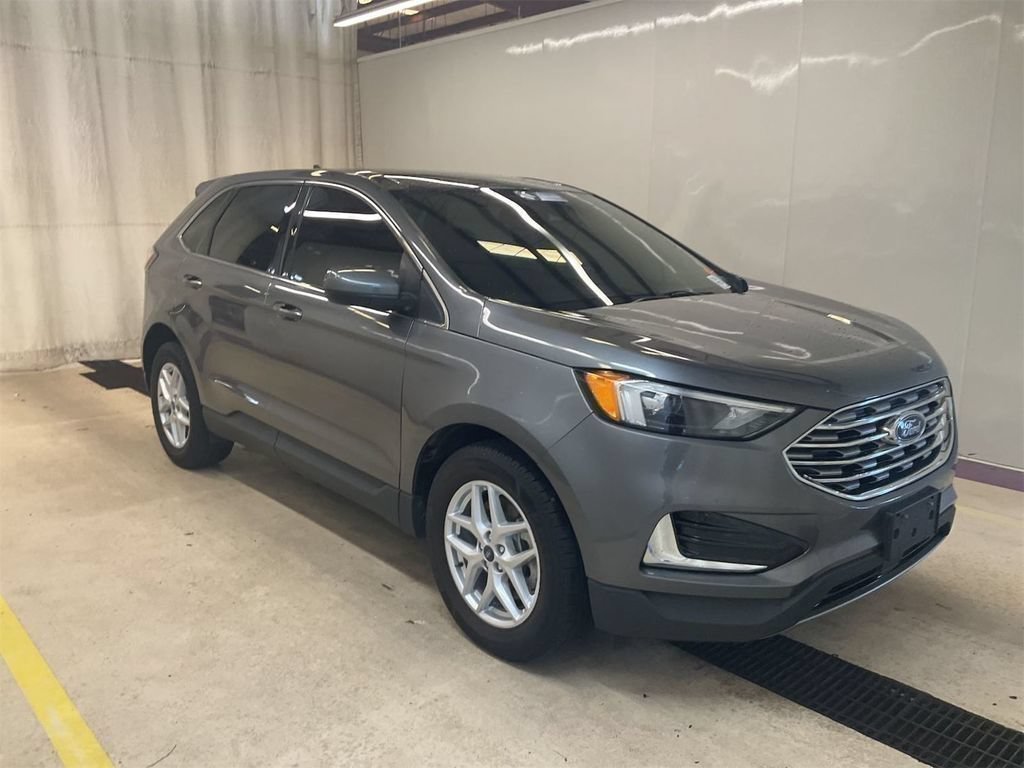 Certified 2022 Ford Edge SEL AWD/4WD image 2