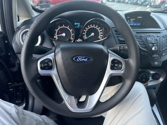 Certified 2019 Ford Fiesta SE FWD image 27