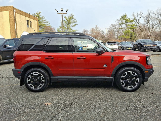 Certified 2022 Ford Bronco Sport Outer Banks w/ Tech Package image 9
