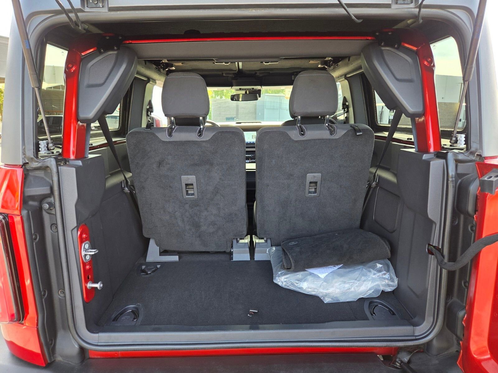 Certified 2023 Ford Bronco Wildtrak AWD/4WD image 13