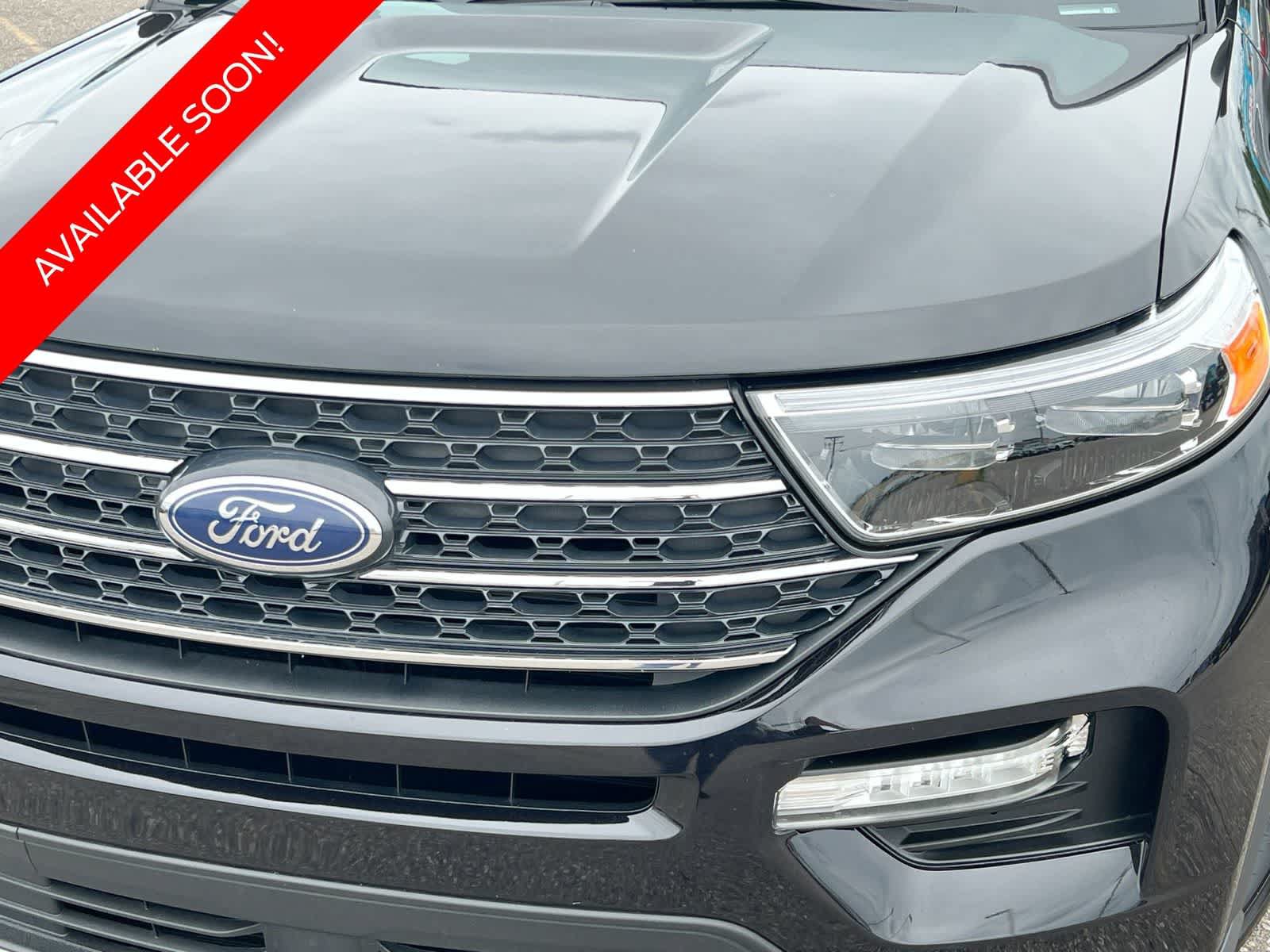 Certified 2022 Ford Explorer XLT w/ Equipment Group 202A AWD/4WD image 11