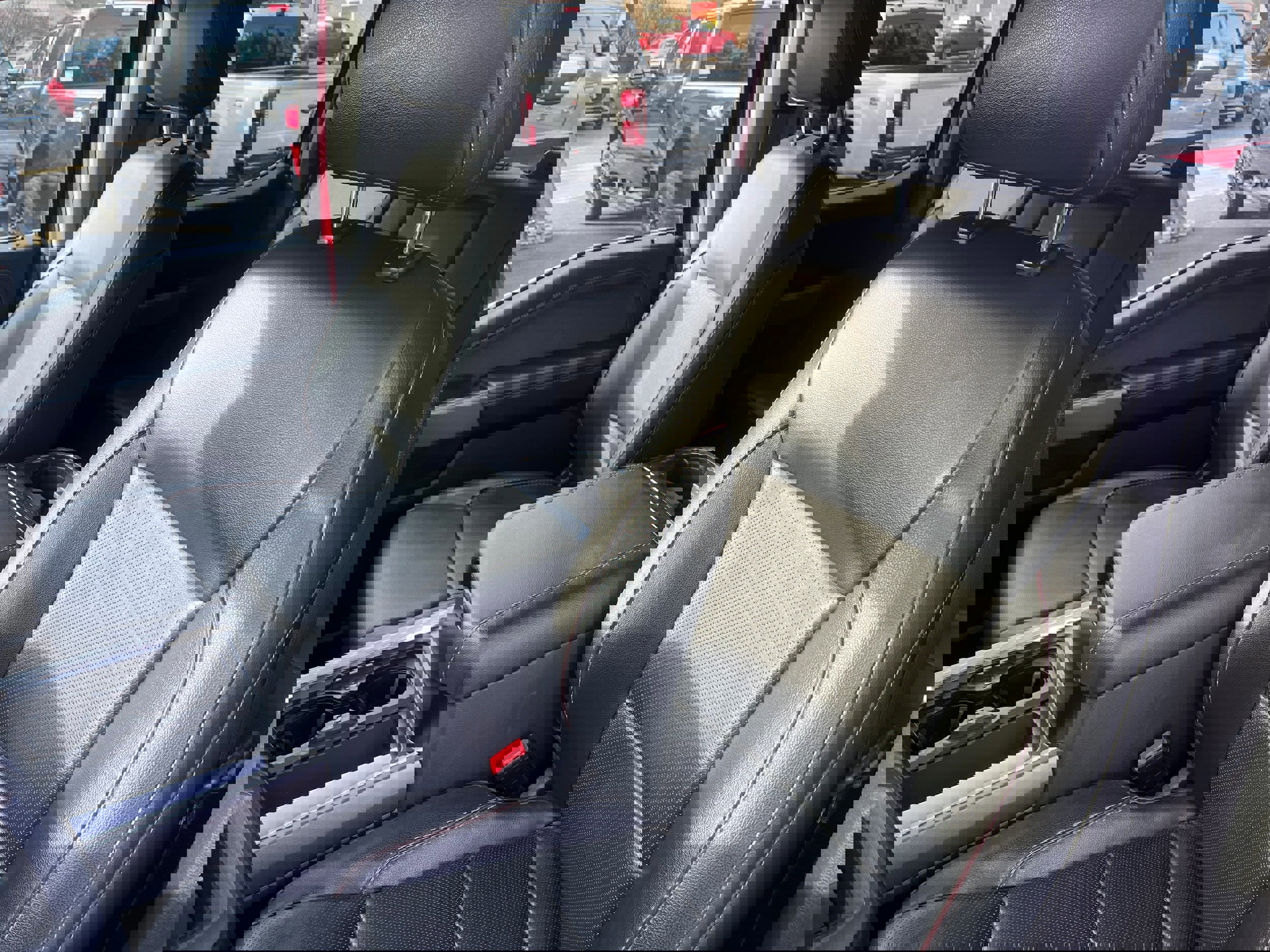 Certified 2023 Ford F250 Lariat w/ Chrome Package image 11