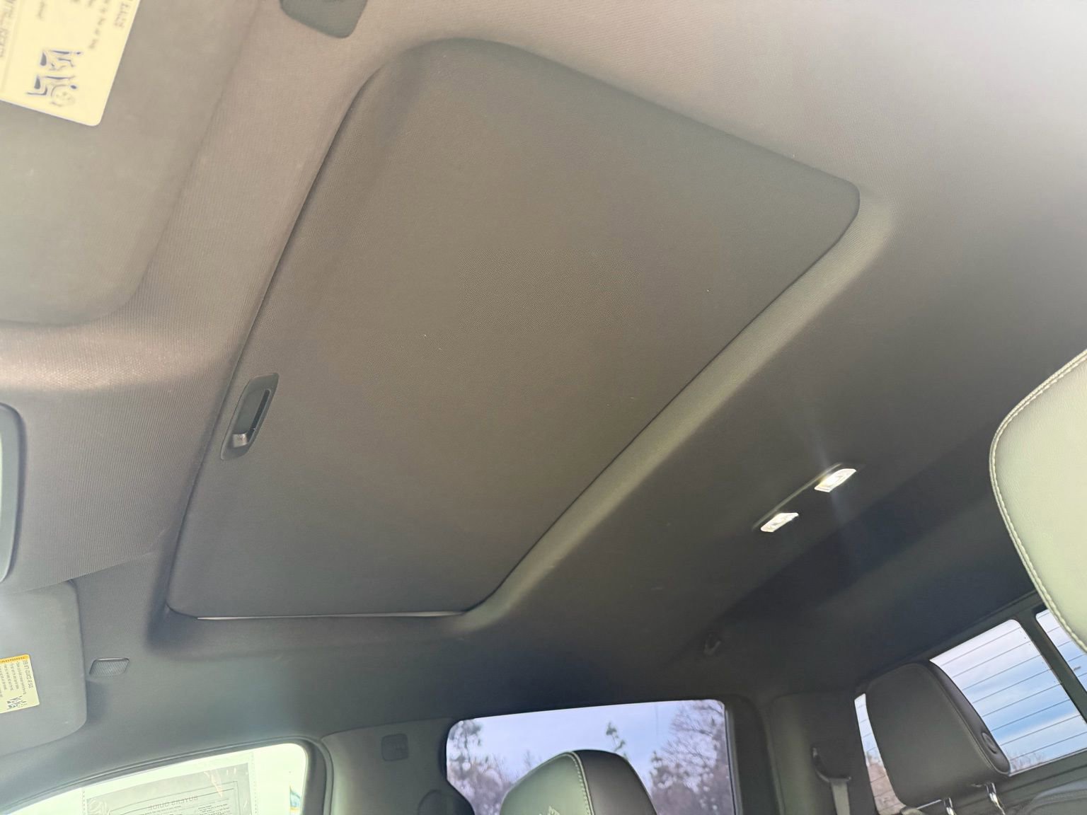 Used 2020 Chevrolet Silverado 1500 High Country w/ Technology Package image 12