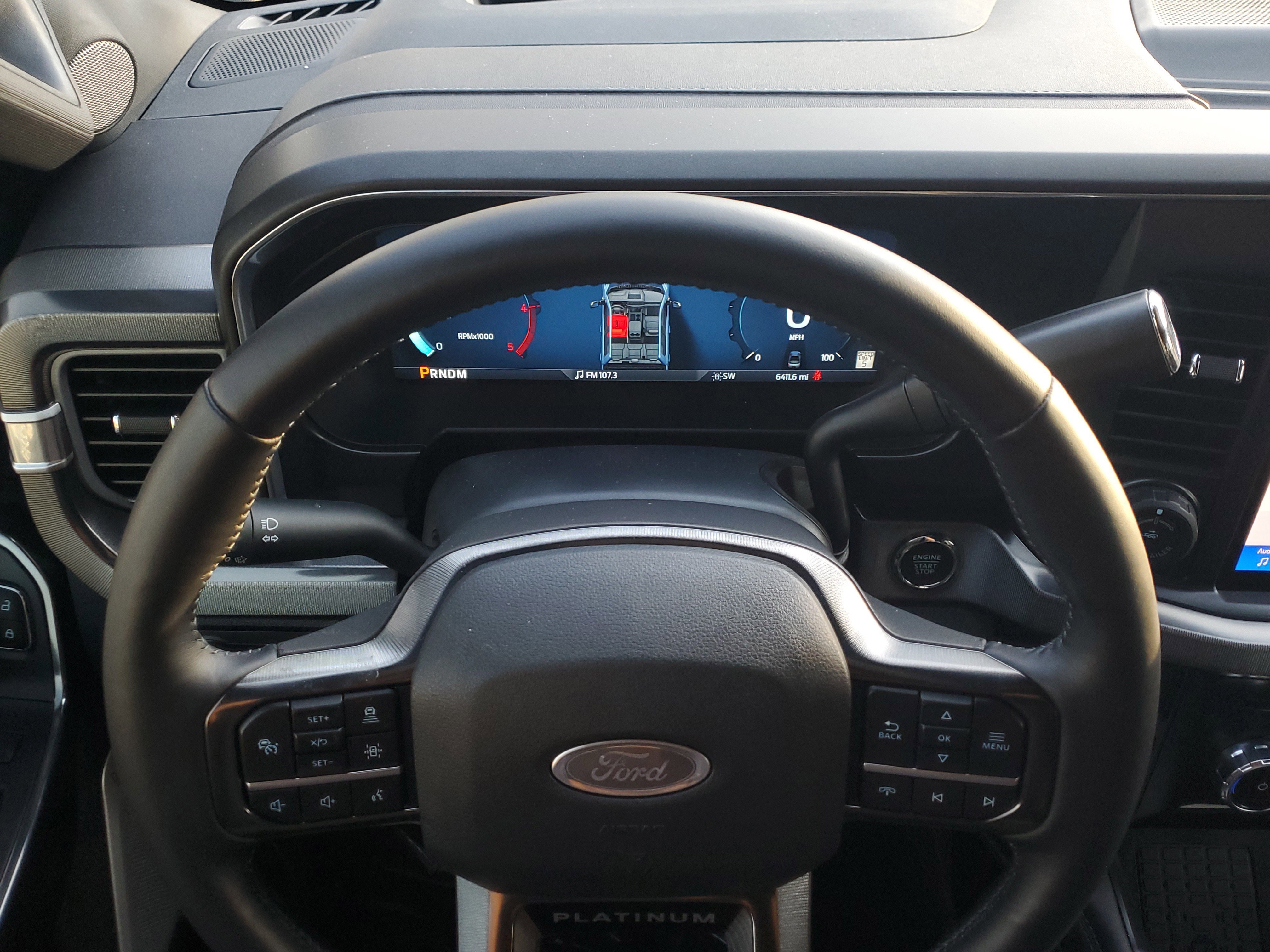 Certified 2025 Ford F250 Platinum image 22