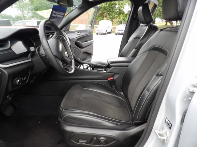 Used 2023 Jeep Grand Cherokee Altitude AWD/4WD image 28