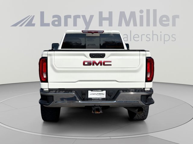 Used 2020 GMC Sierra 3500 SLT w/ SLT Convenience Package AWD/4WD image 3