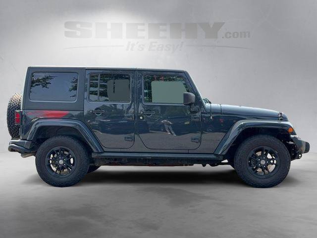 Used 2017 Jeep Wrangler Unlimited Sahara AWD/4WD image 9