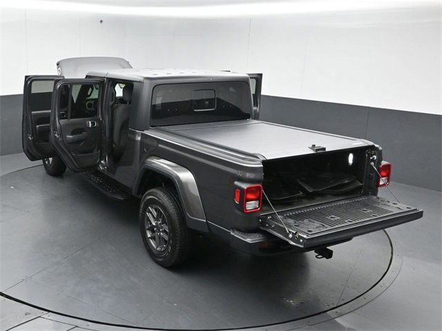 Used 2024 Jeep Gladiator Sport image 57