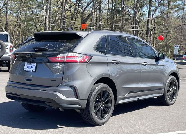 Certified 2024 Ford Edge SE w/ Black Appearance Package image 25