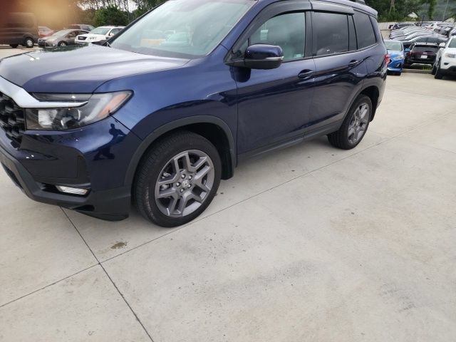 Used 2023 Honda Passport EX-L image 5