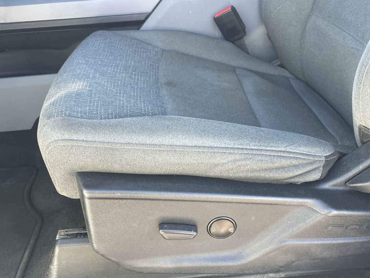 Certified 2024 Ford F150 XLT w/ Mobile Office Package image 26