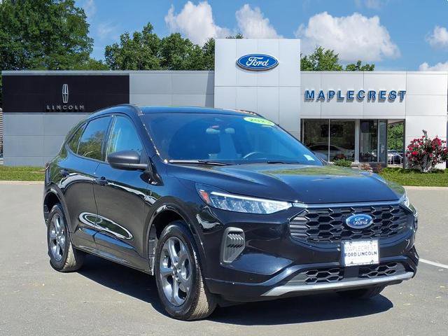 Certified 2023 Ford Escape ST-Line w/ Tech Pack #1 AWD/4WD image 1