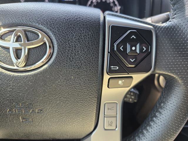 Used 2021 Toyota 4Runner SR5 Premium w/ Moonroof Package RWD image 28