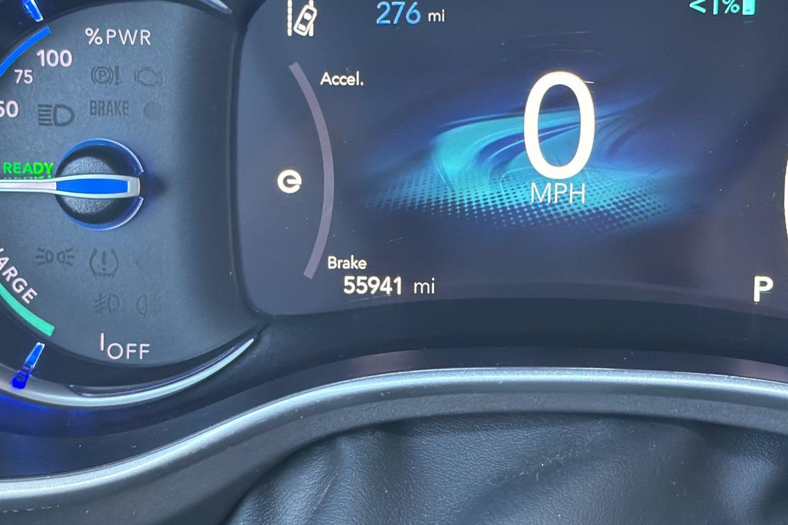 Used 2023 Chrysler Pacifica Touring-L FWD image 30