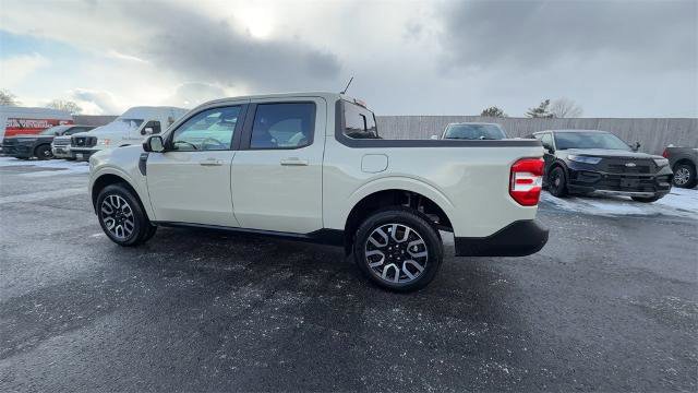 Certified 2024 Ford Maverick Lariat image 3