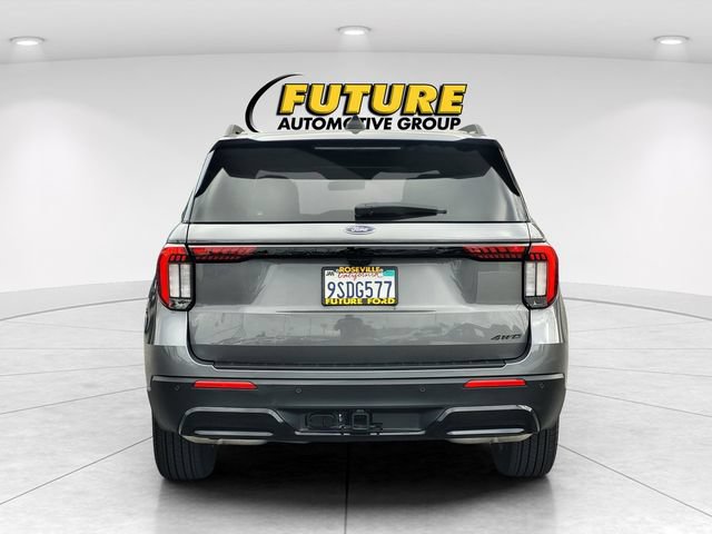 Certified 2025 Ford Explorer ST-Line AWD/4WD image 5
